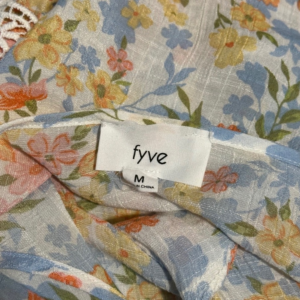 Fyve Blouse Medium Floral Lace Bell‎ Sleeve Boho Cottagecore Tunic - Picture 7 of 8